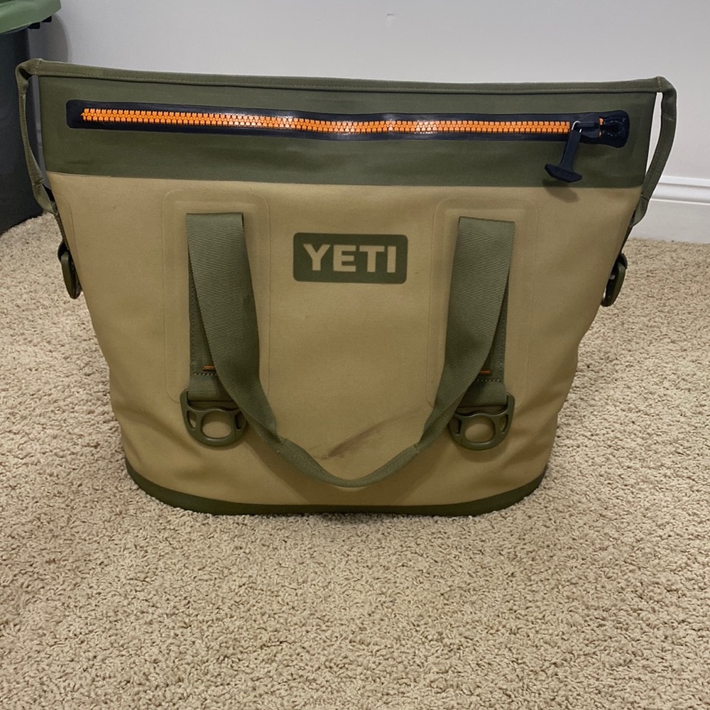 Yeti Hopper Two 20